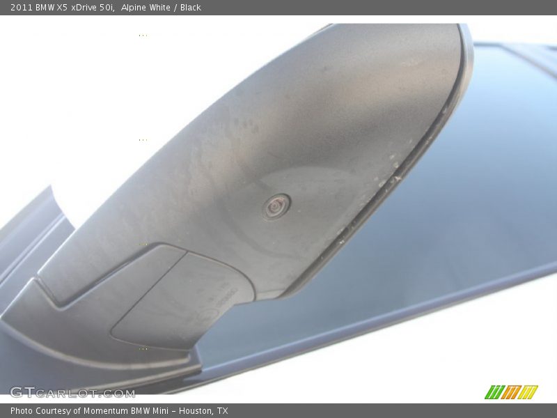 Alpine White / Black 2011 BMW X5 xDrive 50i