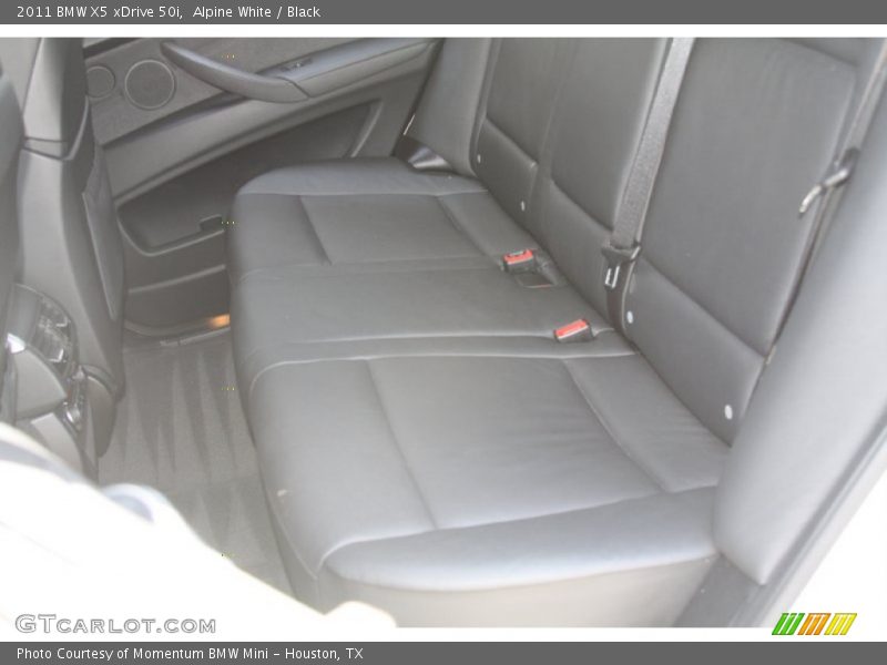 Alpine White / Black 2011 BMW X5 xDrive 50i