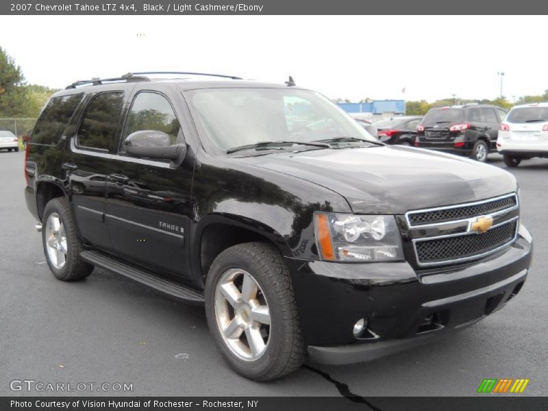 Front 3/4 View of 2007 Tahoe LTZ 4x4