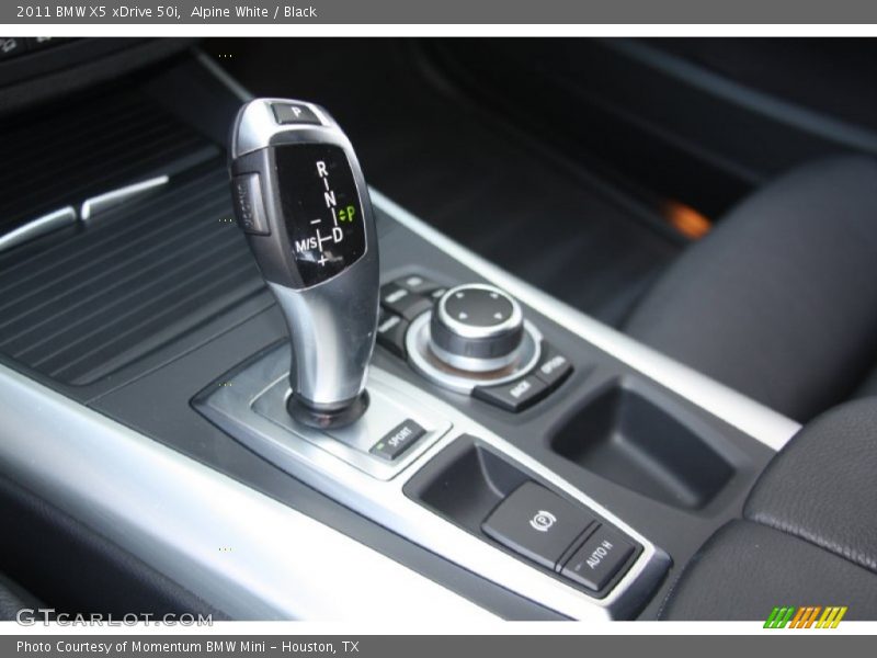Alpine White / Black 2011 BMW X5 xDrive 50i