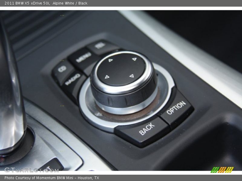 Alpine White / Black 2011 BMW X5 xDrive 50i