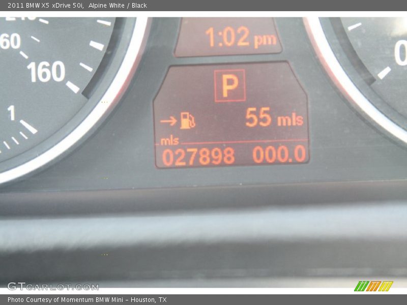 Alpine White / Black 2011 BMW X5 xDrive 50i
