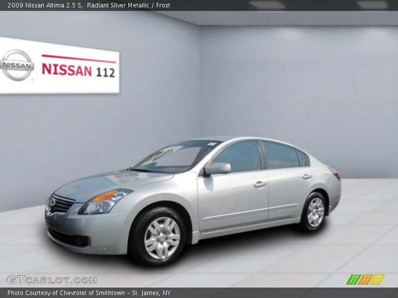 Radiant Silver Metallic / Frost 2009 Nissan Altima 2.5 S