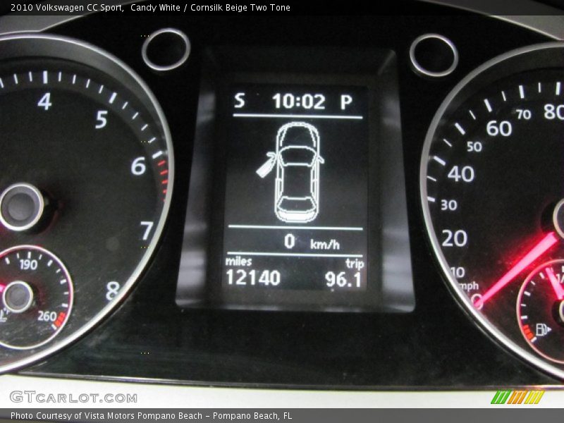Candy White / Cornsilk Beige Two Tone 2010 Volkswagen CC Sport