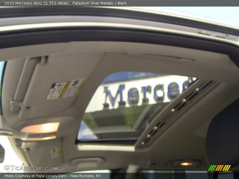 Palladium Silver Metallic / Black 2010 Mercedes-Benz GL 550 4Matic