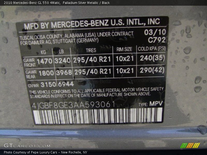 Palladium Silver Metallic / Black 2010 Mercedes-Benz GL 550 4Matic