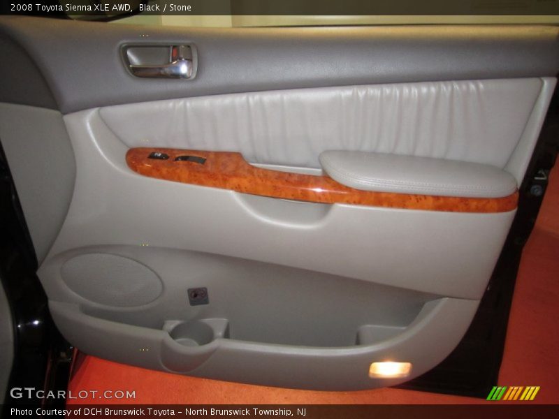 Black / Stone 2008 Toyota Sienna XLE AWD