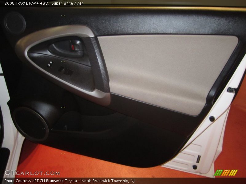 Super White / Ash 2008 Toyota RAV4 4WD