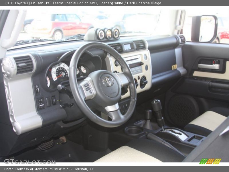 Iceberg White / Dark Charcoal/Beige 2010 Toyota FJ Cruiser Trail Teams Special Edition 4WD