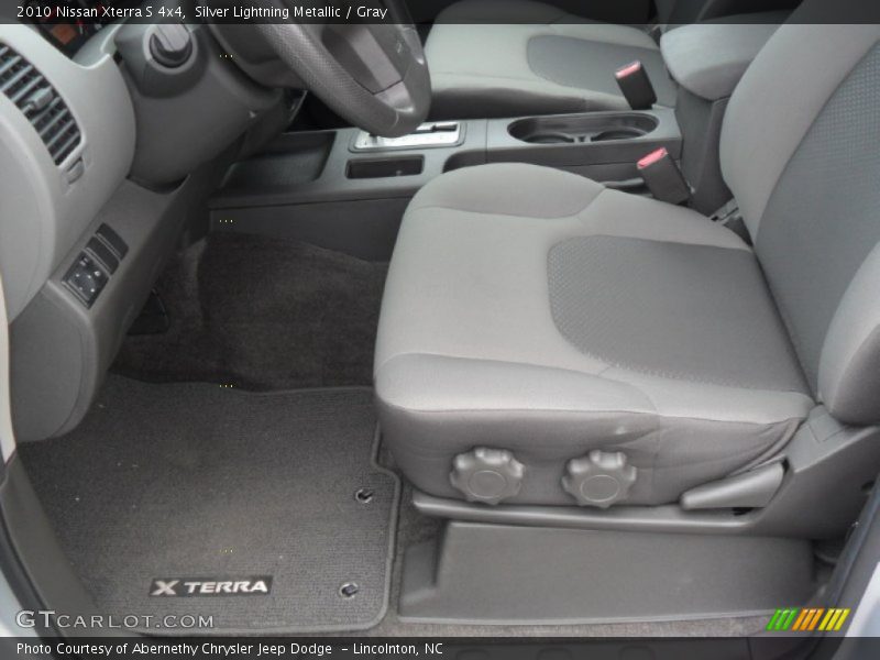 Silver Lightning Metallic / Gray 2010 Nissan Xterra S 4x4