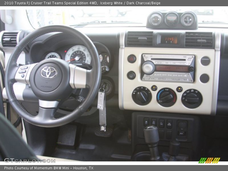 Iceberg White / Dark Charcoal/Beige 2010 Toyota FJ Cruiser Trail Teams Special Edition 4WD