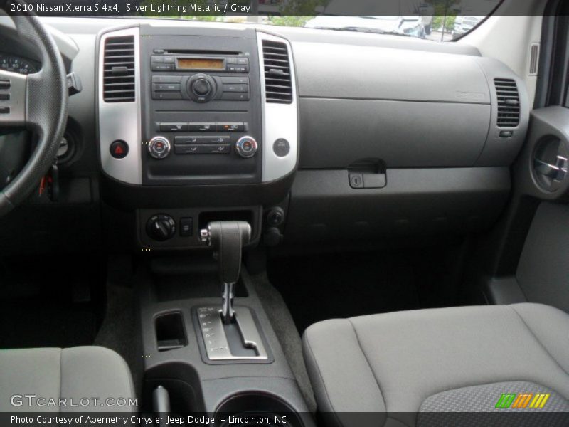 Silver Lightning Metallic / Gray 2010 Nissan Xterra S 4x4