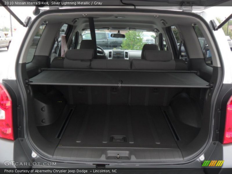 Silver Lightning Metallic / Gray 2010 Nissan Xterra S 4x4
