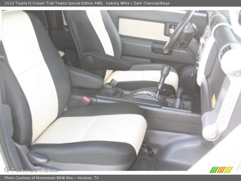 Iceberg White / Dark Charcoal/Beige 2010 Toyota FJ Cruiser Trail Teams Special Edition 4WD