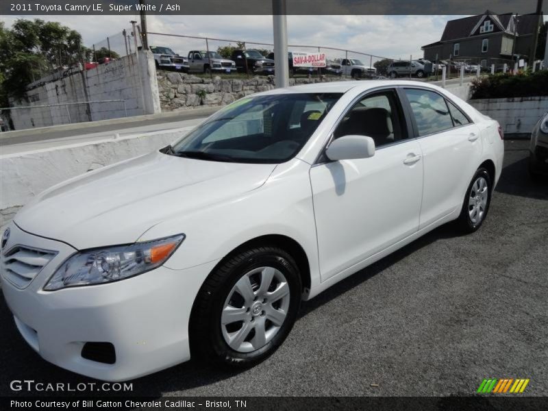 Super White / Ash 2011 Toyota Camry LE
