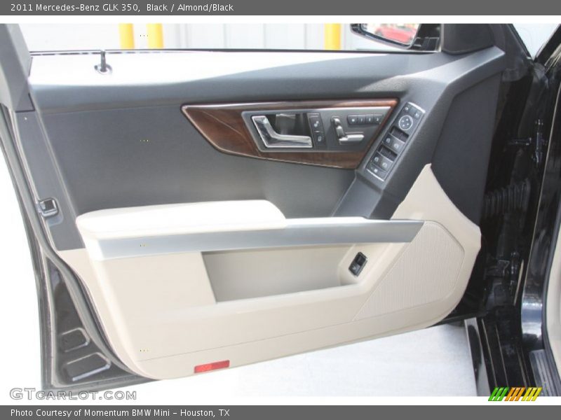 Black / Almond/Black 2011 Mercedes-Benz GLK 350