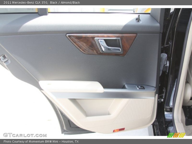 Black / Almond/Black 2011 Mercedes-Benz GLK 350