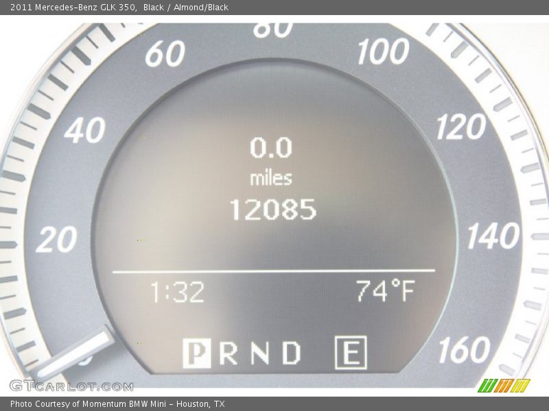 Black / Almond/Black 2011 Mercedes-Benz GLK 350