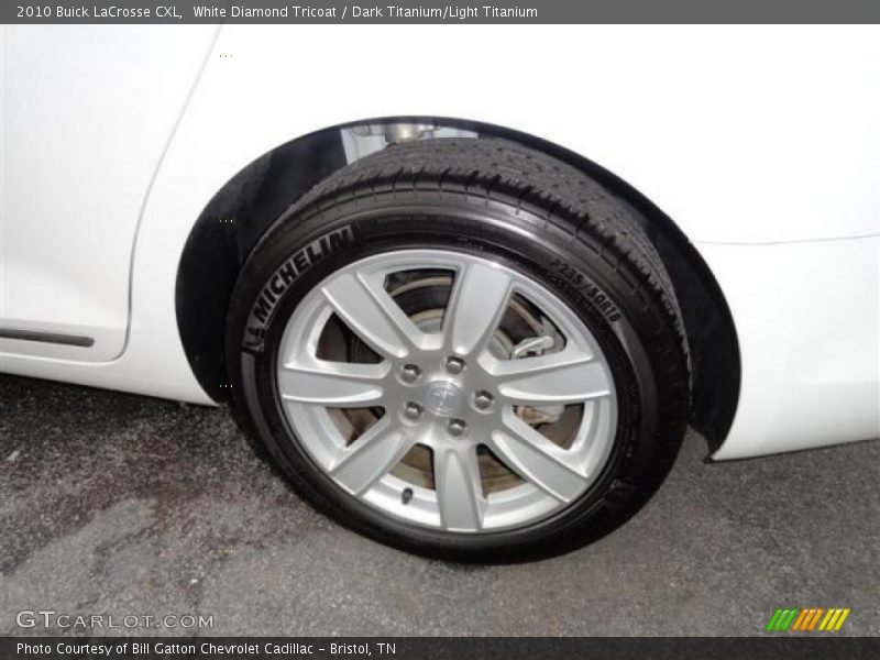 White Diamond Tricoat / Dark Titanium/Light Titanium 2010 Buick LaCrosse CXL