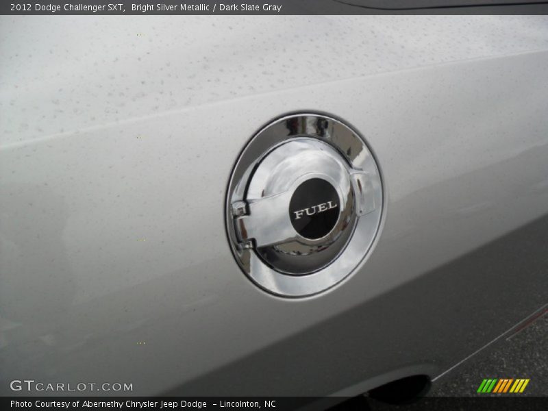 Bright Silver Metallic / Dark Slate Gray 2012 Dodge Challenger SXT