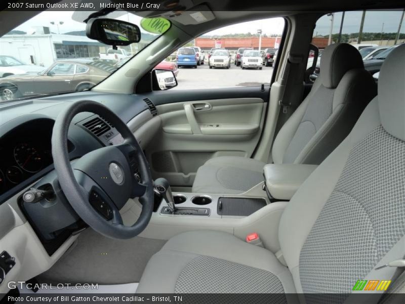  2007 Outlook XE AWD Gray Interior
