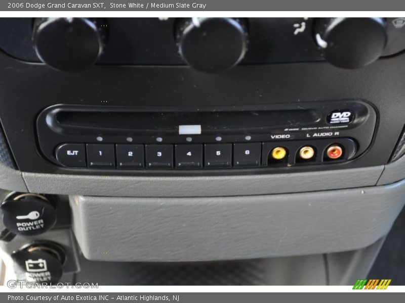 Stone White / Medium Slate Gray 2006 Dodge Grand Caravan SXT
