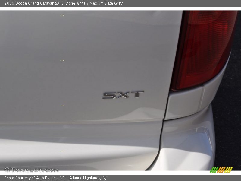 Stone White / Medium Slate Gray 2006 Dodge Grand Caravan SXT