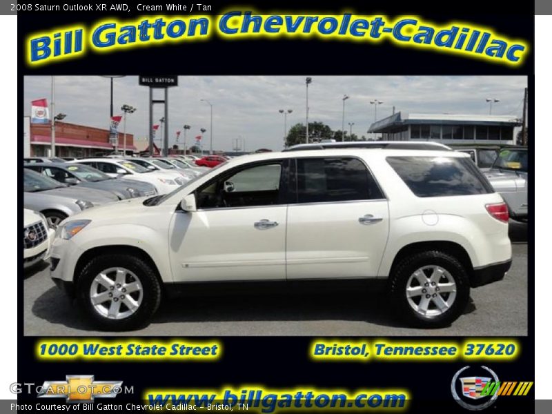 Cream White / Tan 2008 Saturn Outlook XR AWD