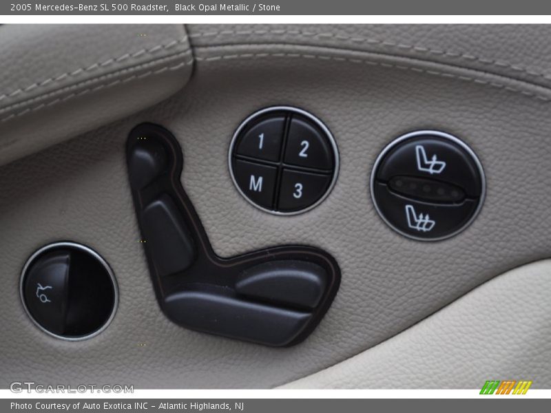 Controls of 2005 SL 500 Roadster