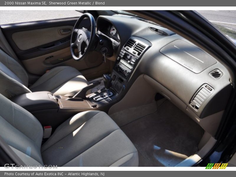 Sherwood Green Metallic / Blond 2000 Nissan Maxima SE