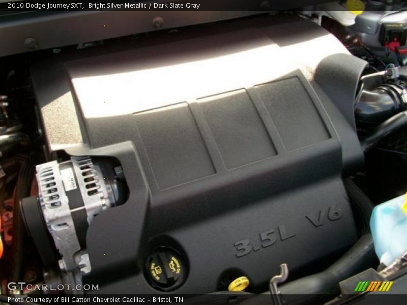 Bright Silver Metallic / Dark Slate Gray 2010 Dodge Journey SXT