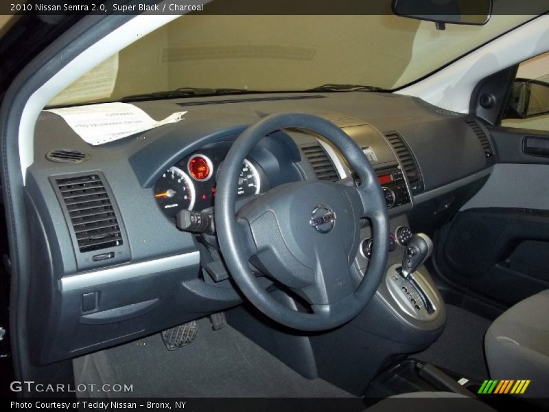 Super Black / Charcoal 2010 Nissan Sentra 2.0