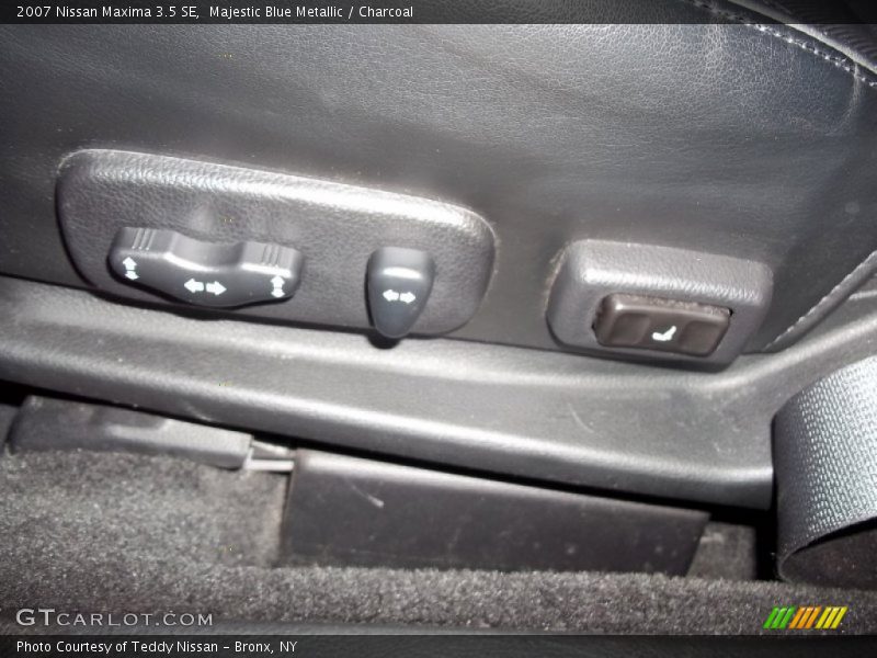 Majestic Blue Metallic / Charcoal 2007 Nissan Maxima 3.5 SE