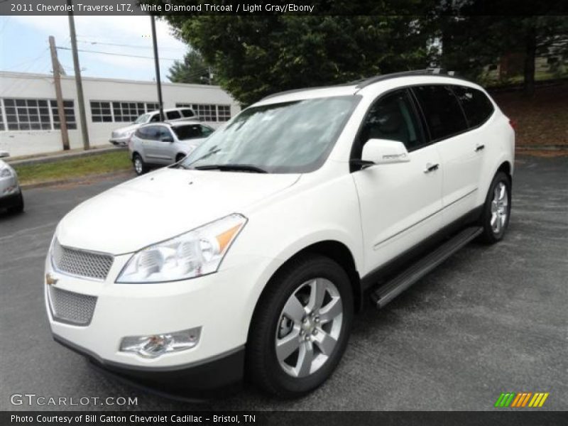 White Diamond Tricoat / Light Gray/Ebony 2011 Chevrolet Traverse LTZ