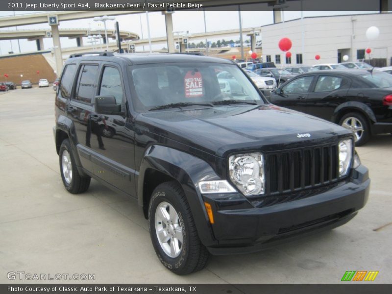 Blackberry Pearl / Pastel Pebble Beige 2011 Jeep Liberty Sport 4x4