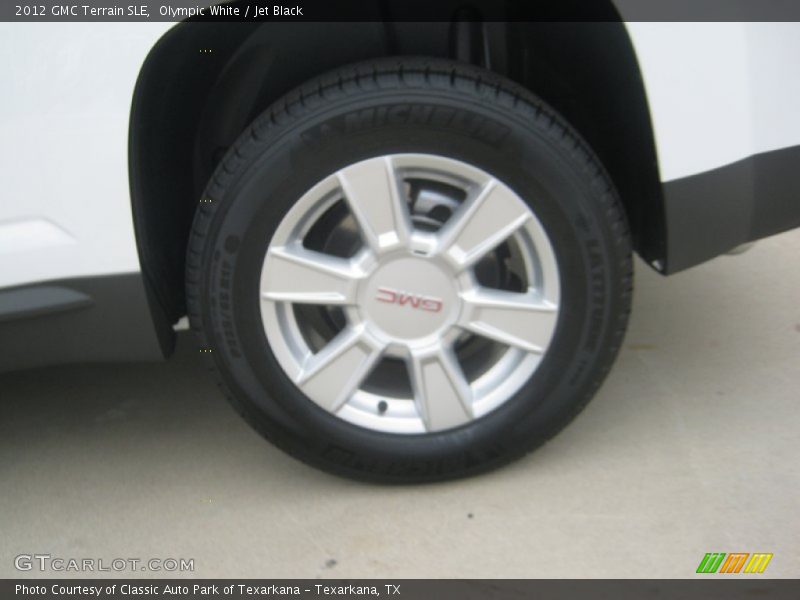 Olympic White / Jet Black 2012 GMC Terrain SLE