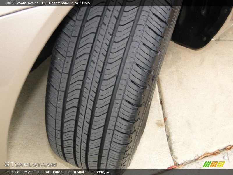 Desert Sand Mica / Ivory 2000 Toyota Avalon XLS