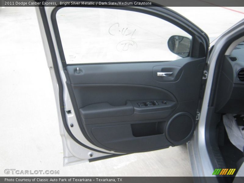 Door Panel of 2011 Caliber Express