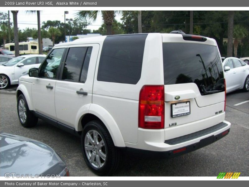 Alaska White / Almond 2009 Land Rover LR3 HSE