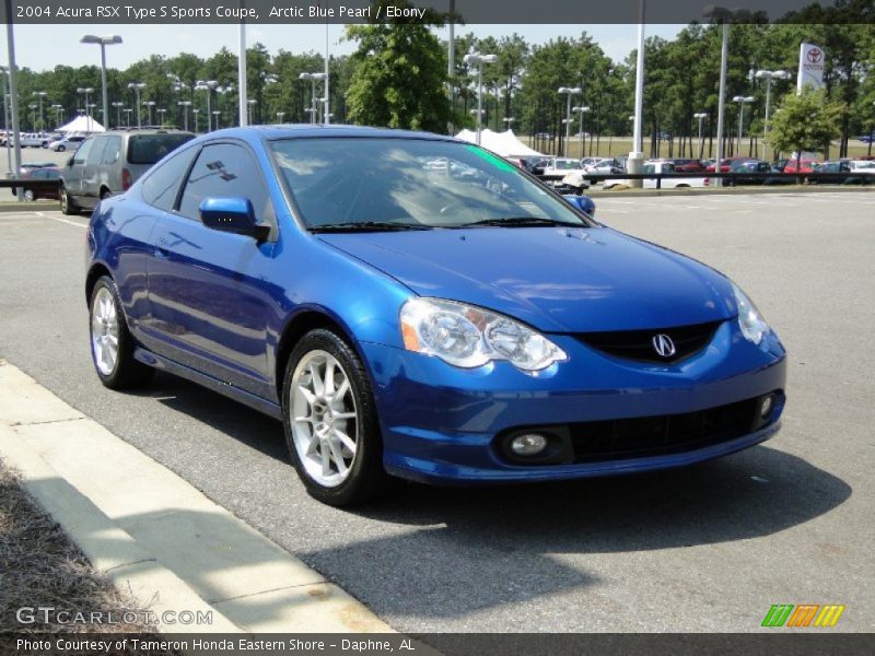 Front 3/4 View of 2004 RSX Type S Sports Coupe