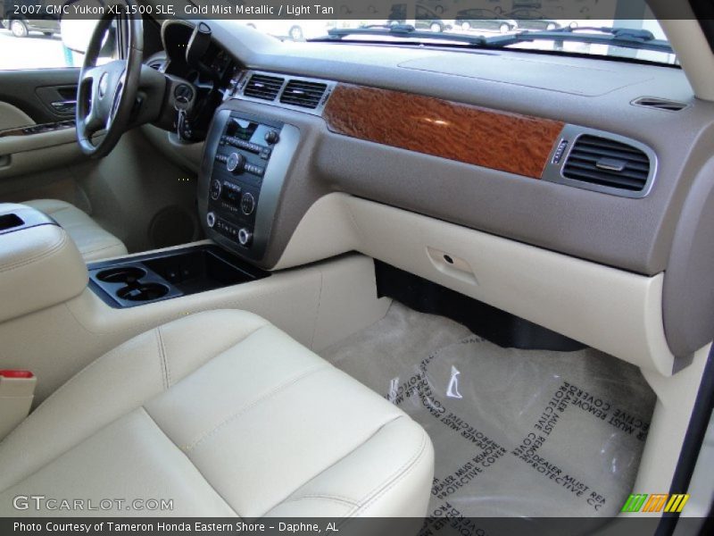 Gold Mist Metallic / Light Tan 2007 GMC Yukon XL 1500 SLE