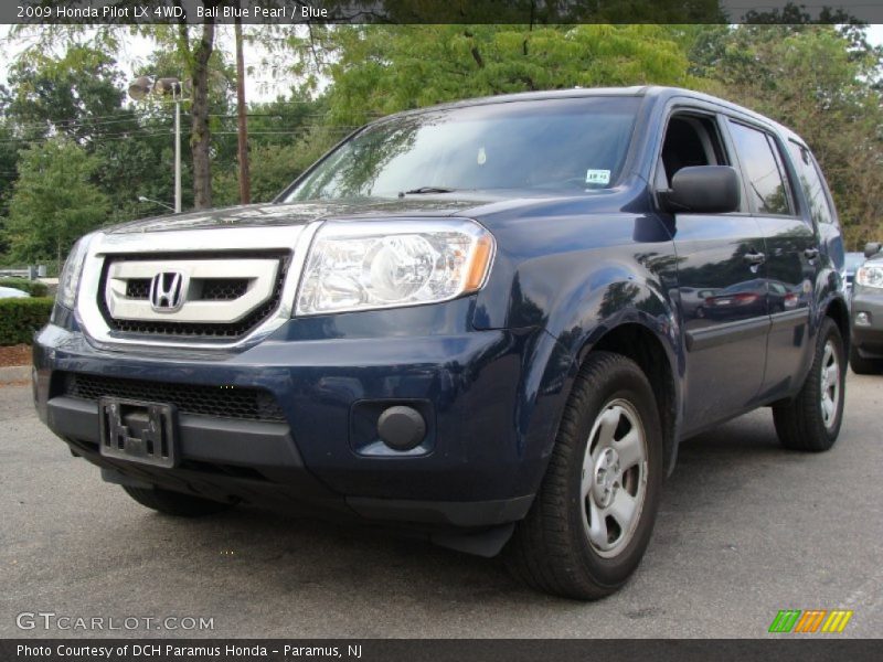 Front 3/4 View of 2009 Pilot LX 4WD