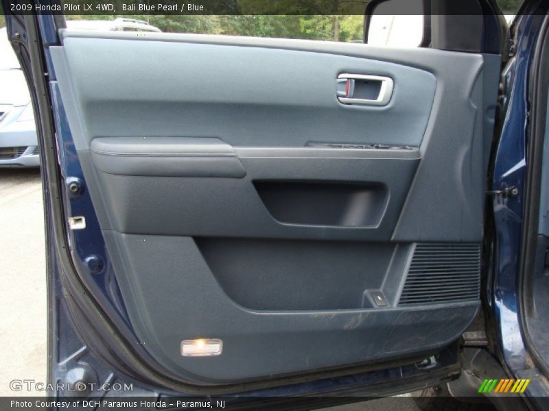 Door Panel of 2009 Pilot LX 4WD