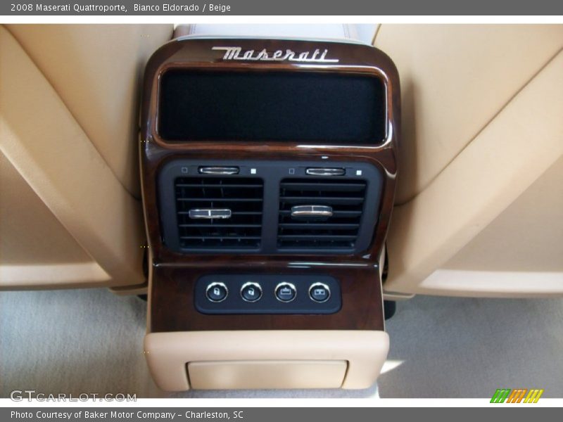 Bianco Eldorado / Beige 2008 Maserati Quattroporte