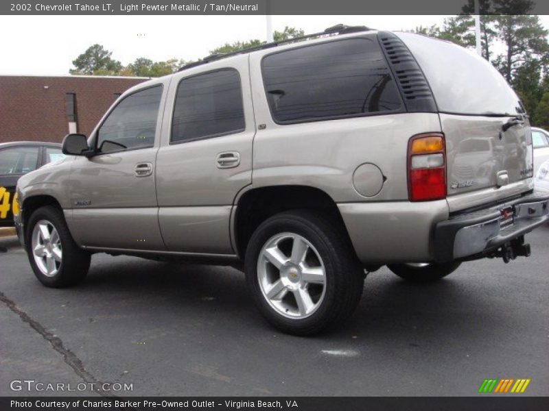 Light Pewter Metallic / Tan/Neutral 2002 Chevrolet Tahoe LT