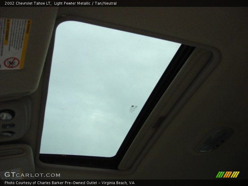 Sunroof of 2002 Tahoe LT