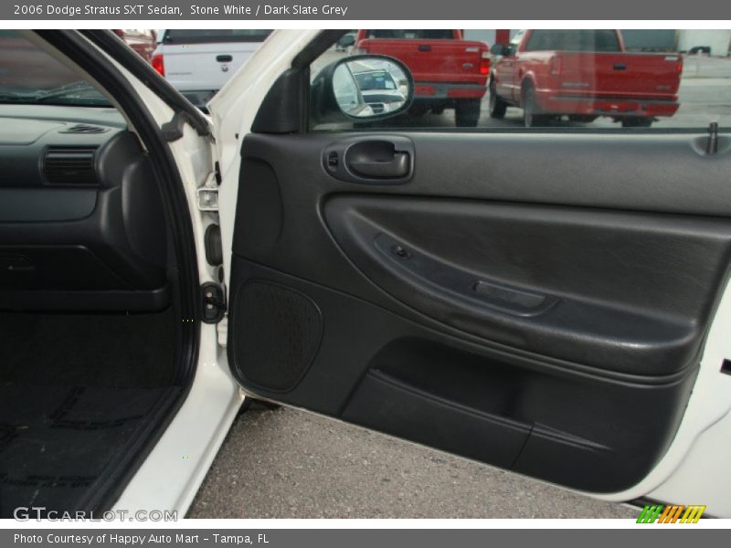 Stone White / Dark Slate Grey 2006 Dodge Stratus SXT Sedan