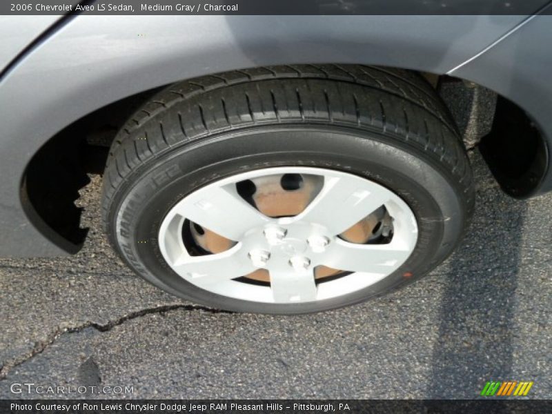 Medium Gray / Charcoal 2006 Chevrolet Aveo LS Sedan