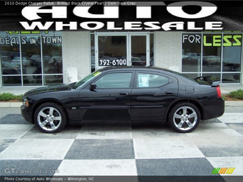 Brilliant Black Crystal Pearl / Dark Slate Gray 2010 Dodge Charger Rallye