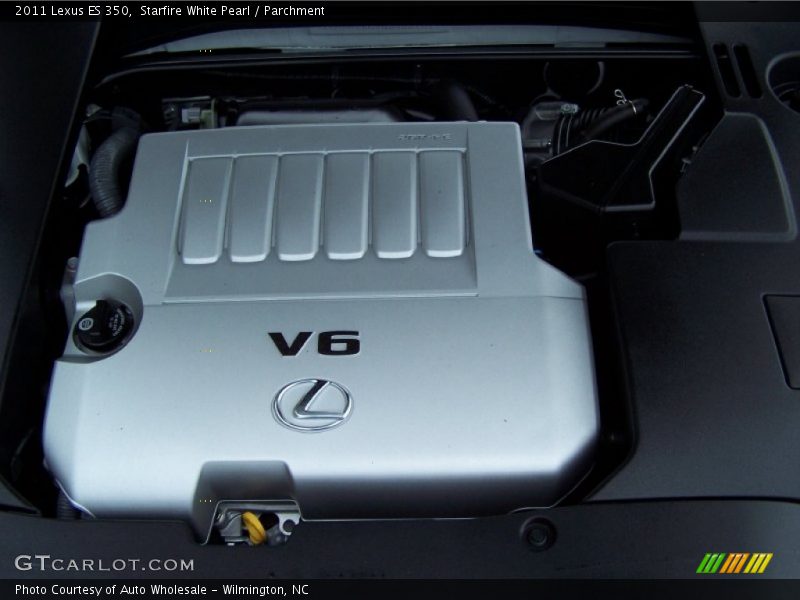 Starfire White Pearl / Parchment 2011 Lexus ES 350